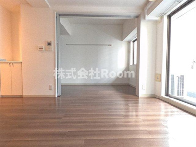 【居間・リビング】 | プレサンス中之島公園アティレ | ゆったり過ごせるリビングです