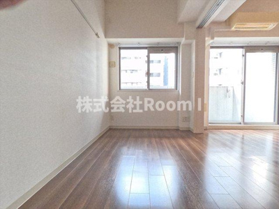 【洋室】 | プレサンス中之島公園アティレ | ゆったりした洋室です