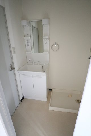 ラ・ポール宮川Ｂの独立洗面台