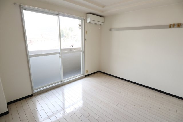 ラ・ポール宮川Ｂの洋室