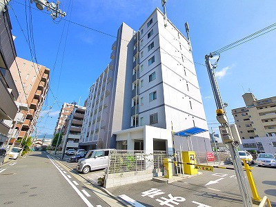 ロイヤルステージ新大宮の外観