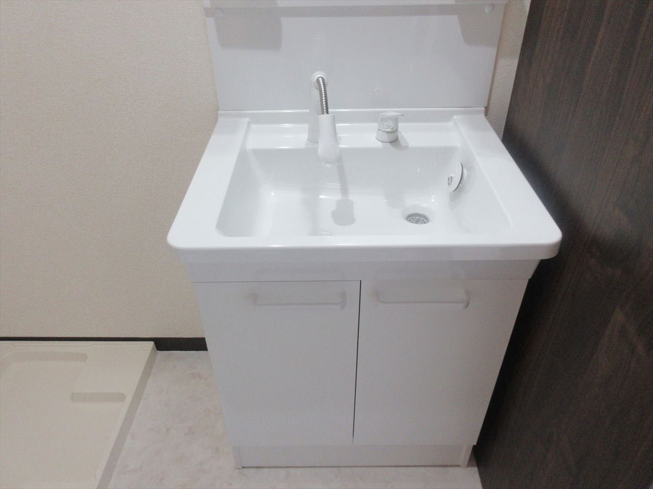 エステートほりかわ｜名古屋市の賃貸ならMy賃貸の独立洗面台|エステートほりかわ


エステートほりかわ
