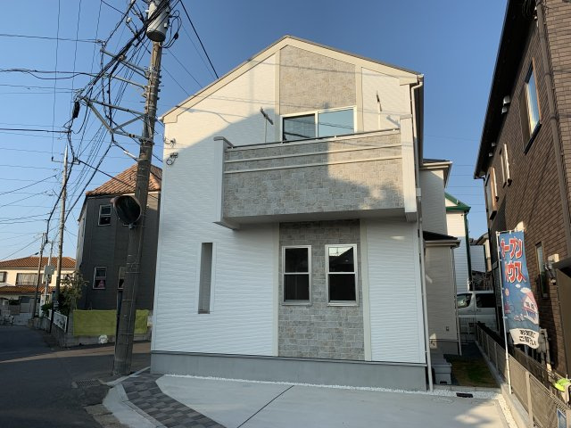 八千代市大和田　新築戸建　角地物件