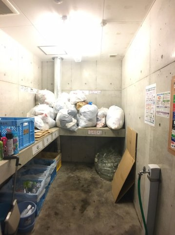 AXAS日本橋浜町のその他共用部分|敷地内ゴミ置き場