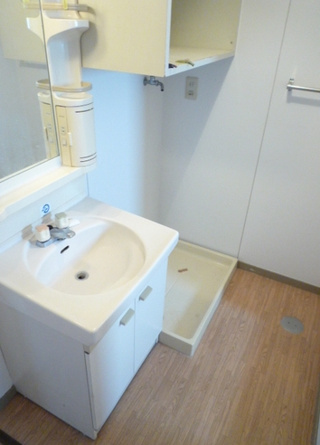 【洗面所】