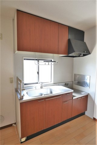 クレルバリュージュB棟のキッチン|※参考画像(202号室)