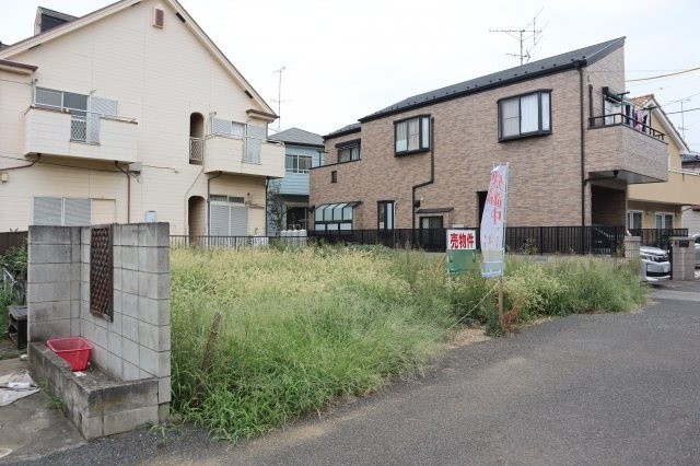 習志野市津田沼７丁目　売地　約４４．７坪　建築条件なしの前面道路含む現地写真