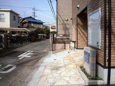 【エントランス】 | シャルマン