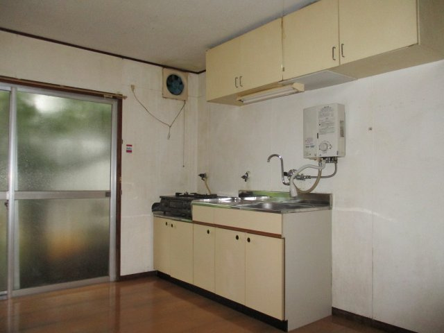 菜畑アパートのキッチン