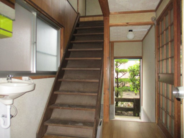 菜畑アパートのその他