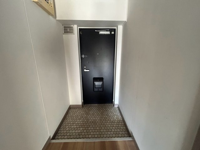 ロンシャン金山｜名古屋市の賃貸ならMy賃貸の玄関|ロンシャン金山
