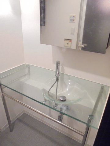 エスポワール本八幡の独立洗面台