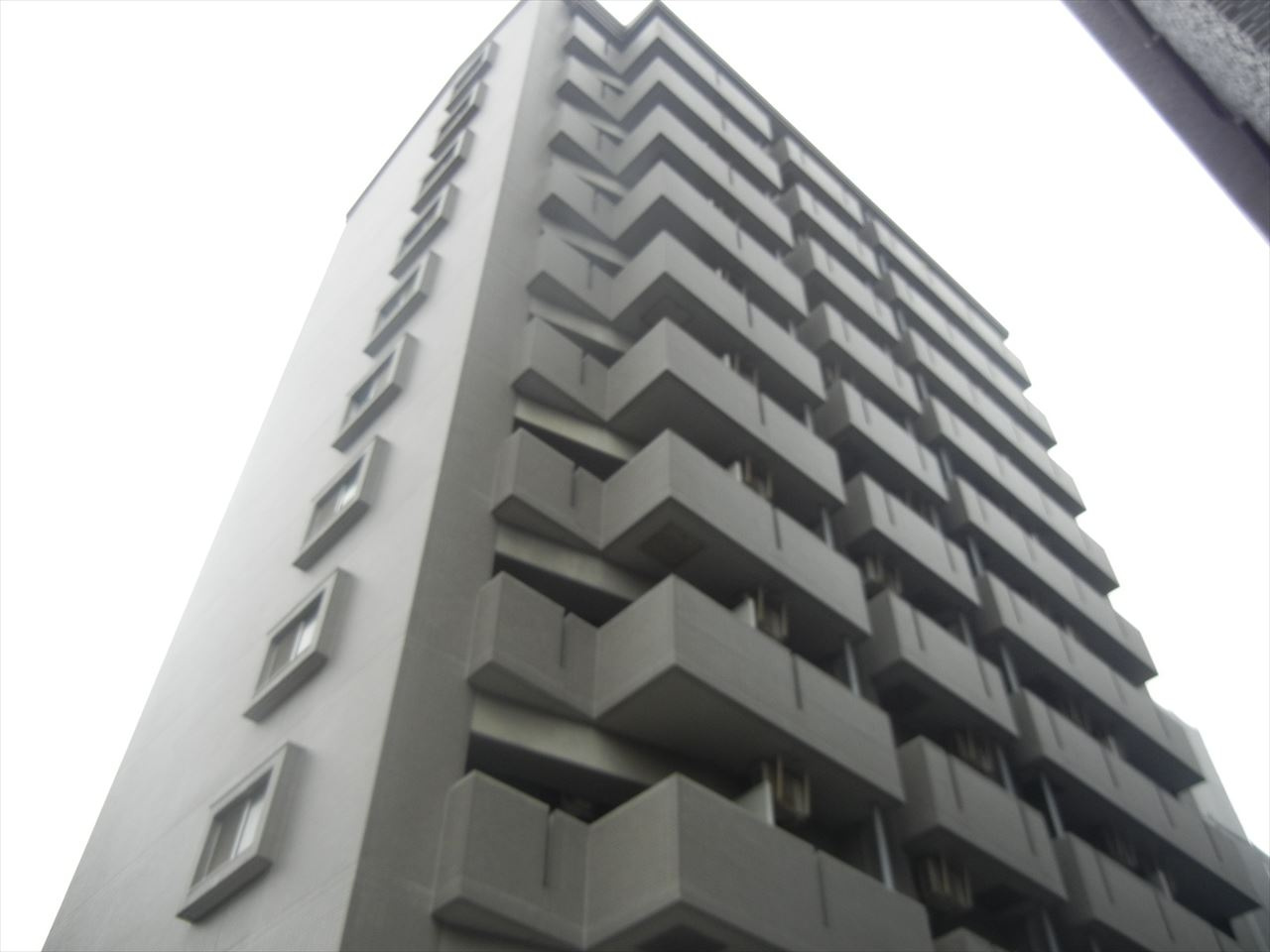 サンシャイン上前津の外観|サンシャイン上前津