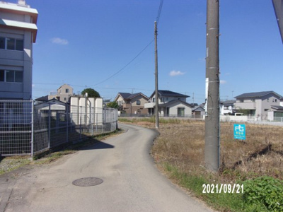 【前面道路含む現地写真】 | 深谷市長在家 400万 土地