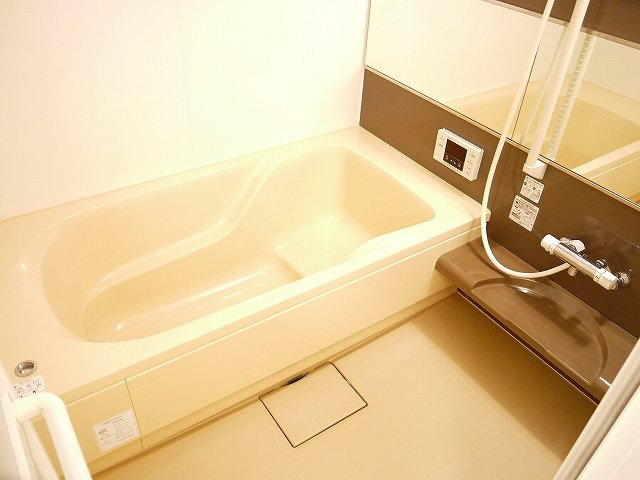 セレッソ　パティオⅡの浴室