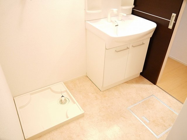 セレッソ　パティオⅡの洗面所