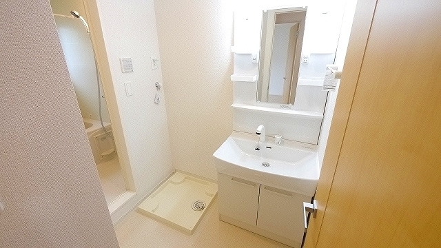 Costa Mesa(コスタメサ）Ⅱの洗面所