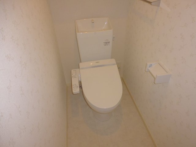 グロワールのトイレ|温水洗浄便座