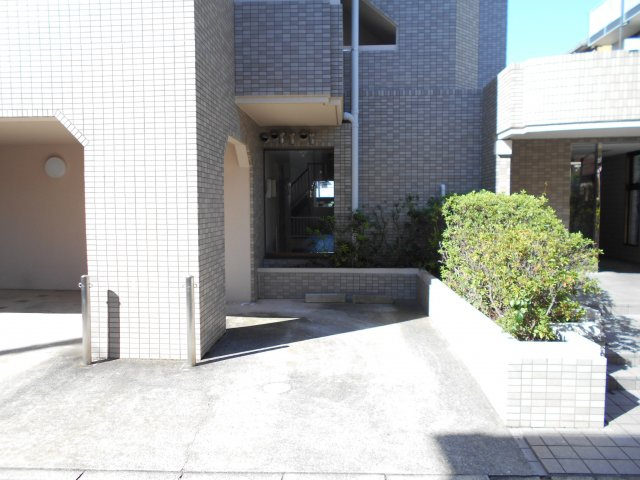 FHYTS市川駐車場の外観