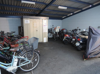 【その他共用部分】 | 駐輪場・バイク置場