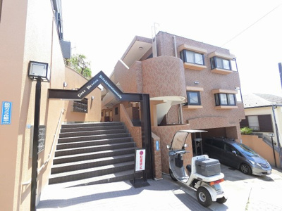 【外観】 | ライオンズマンション横浜南太田 | 明るい角部屋！南向きにつき日当たり・通風良好。廊下側も人通りが少なくプライバシーを保てます♪