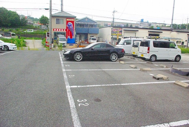 尾崎平城山駐車場の駐車場