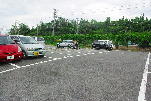 尾崎平城山駐車場の駐車場