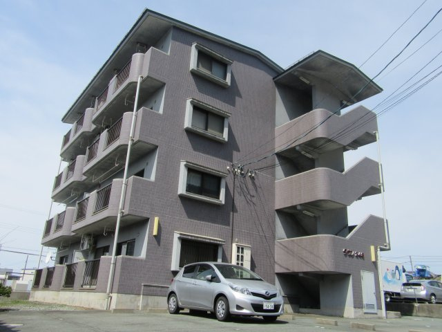 山形市松山３丁目のアパートの外観