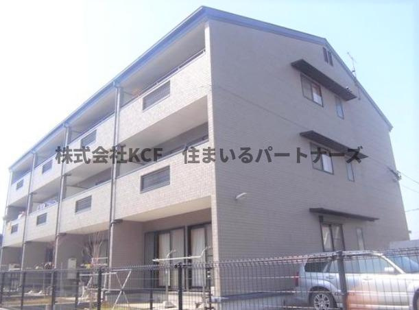 チャームビラ