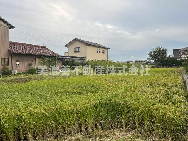 ４０８８０　羽島市上中町長間土地の外観