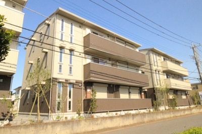 【外観】 | 翡翠館Ⅱ | 日当たり良好♪オートロック付きです♪