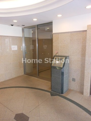 【エントランス】 | ソルレヴェンテ梅田