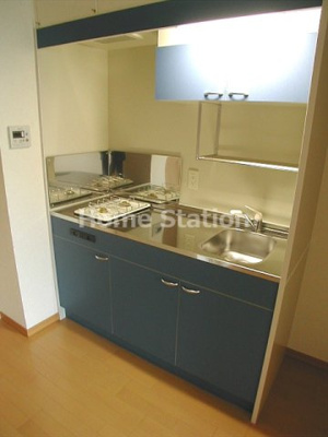 【キッチン】 | ソルレヴェンテ梅田