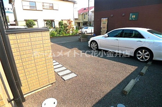 【駐車場】