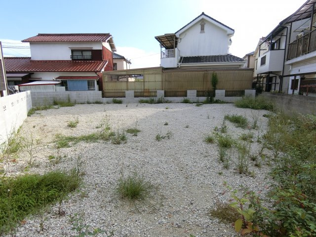 明石市大久保町松陰　土地の前面道路含む現地写真|建築条件なし　陽当たり良好です