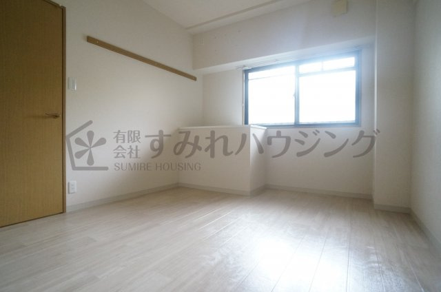 チトセプラザの寝室