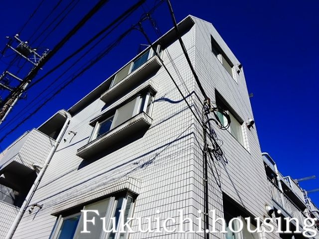 パールマンション千歳船橋の外観