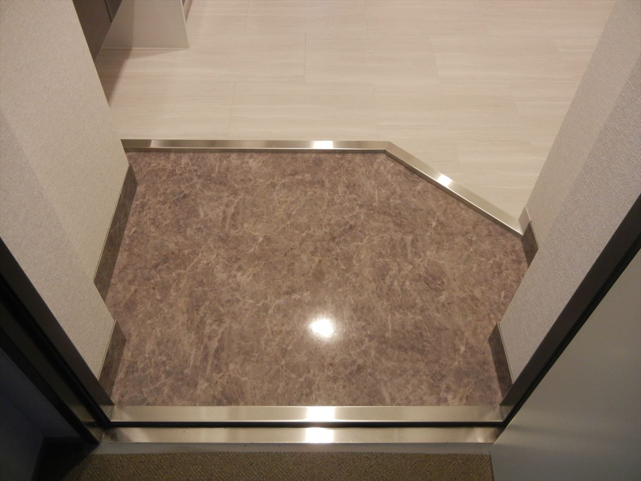 アルテミス平和｜名古屋市の賃貸ならMy賃貸の玄関|アルテミス平和