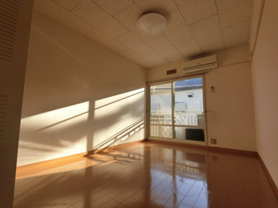 【洋室】 | サンハイツのぶと