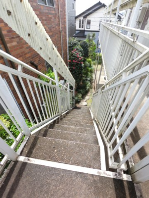 【その他共用部分】 | サンハイツのぶと | 共用階段です