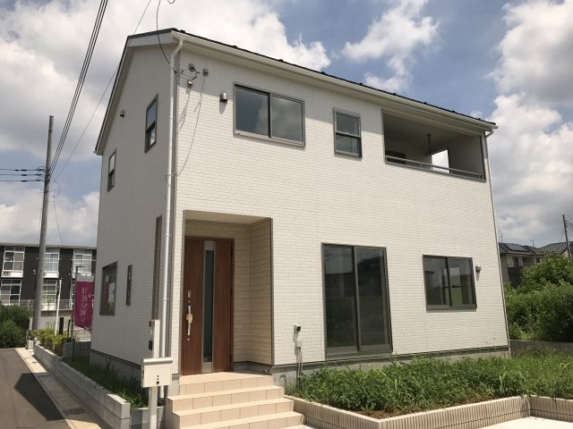 クレイドルガーデン成田市本城第１２の外観