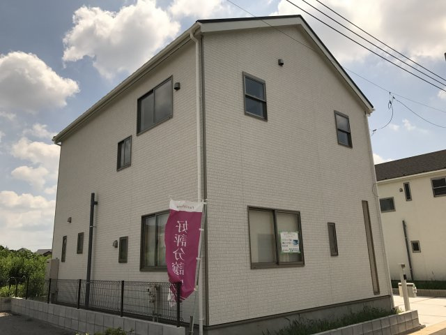 クレイドルガーデン成田市本城第１２の外観