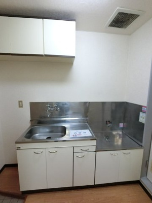 【キッチン】 | コーポ立花 | 使い勝手の良いガスキッチンです