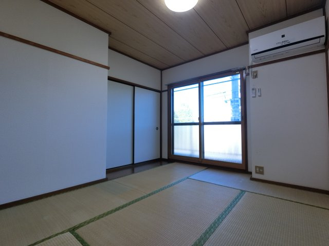 【居間・リビング】 | 照明器具付です