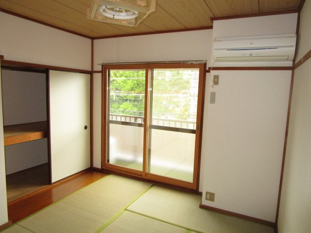 【居間・リビング】 | 照明器具付です