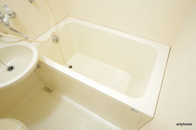 ライオンズマンション天神橋　仲介手数料無料の浴室