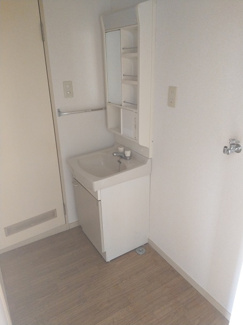 【居間・リビング】 | ハイツオギヌマＡ