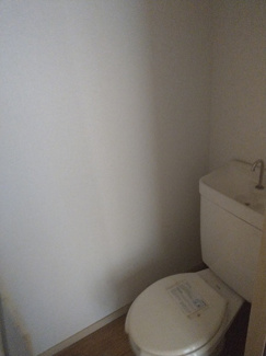 【トイレ】 | ハイツオギヌマＡ