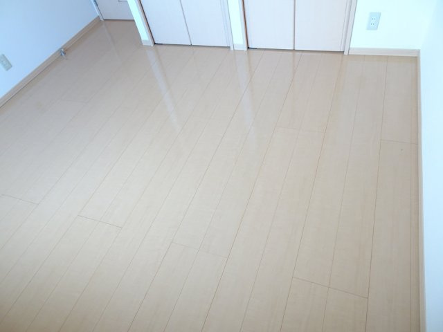 グランシティソレーユⅡの洋室