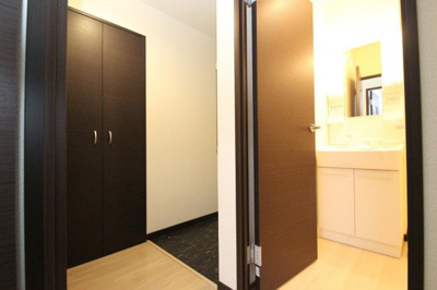 【洗面所】 | ルーチェ